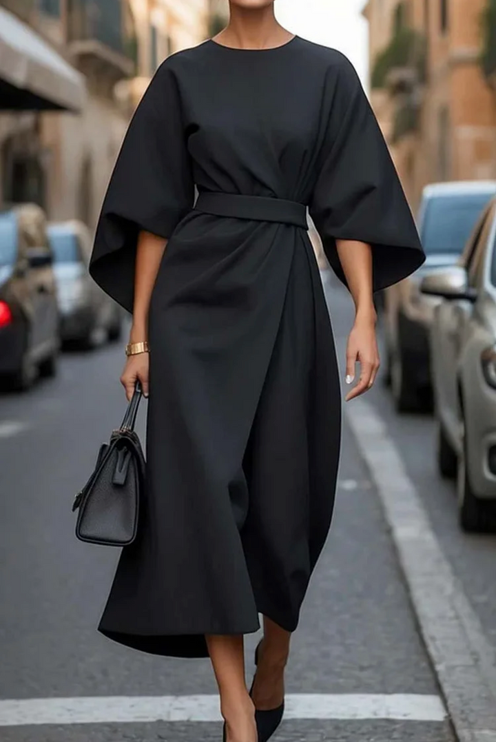 Blanche | Robe avec manches bouffantes et ceinture