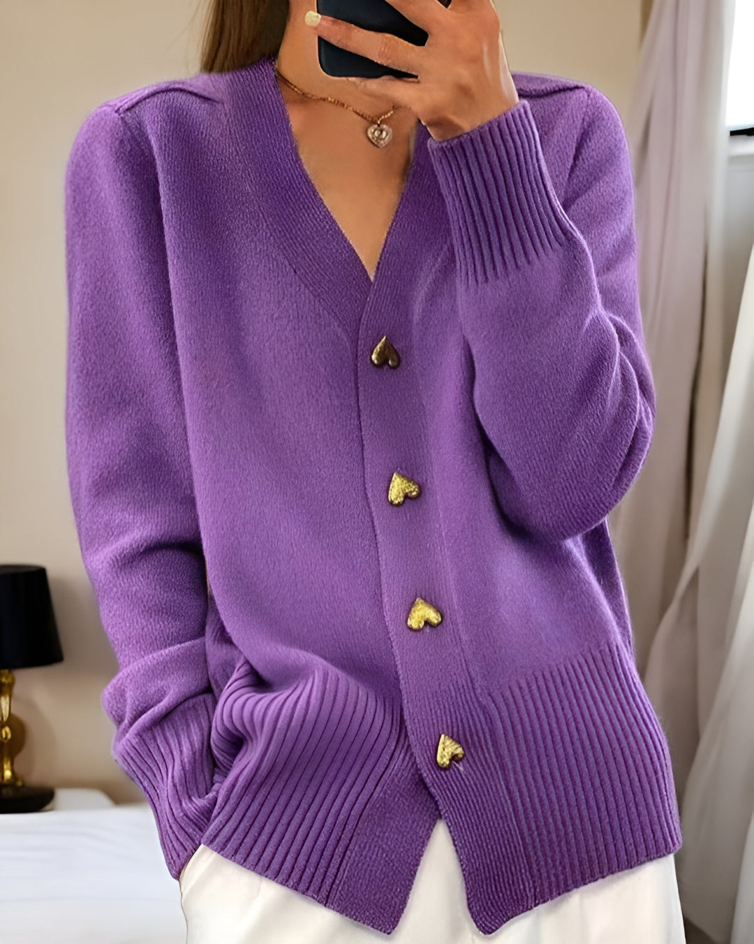 Lilou™ | Cardigan élégant à boutons cœur